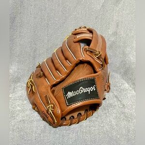 MacGregor Tan Leather Left Hand Baseball Glove Youth Size 10.5